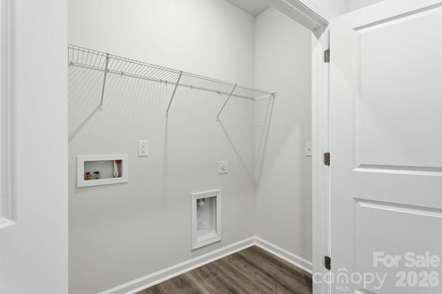 4632 Lakeview Road, Charlotte, NC 28216