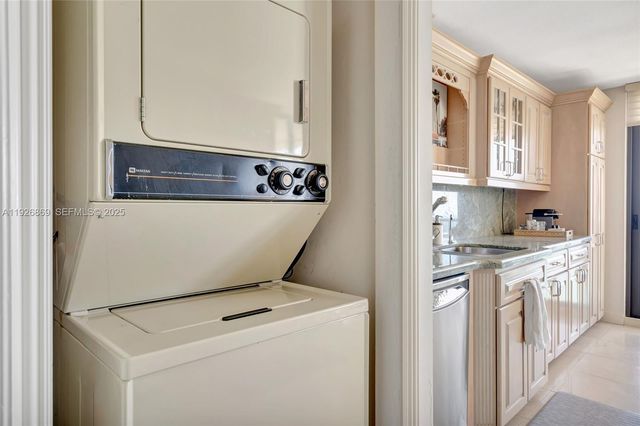 1905 N Ocean Blvd PHB, Fort Lauderdale, FL 33305