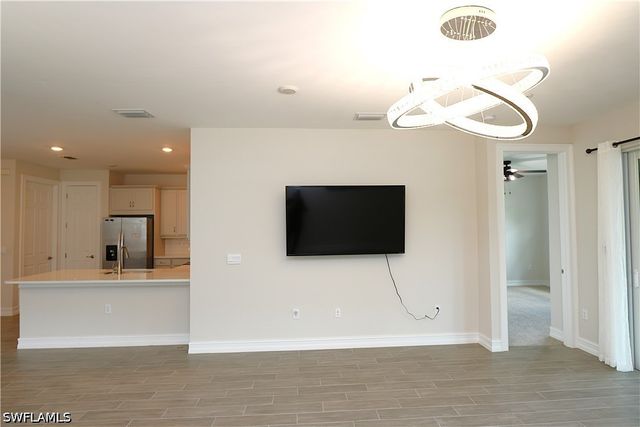 1028 Tranquil Brook DR, Naples, FL 34114