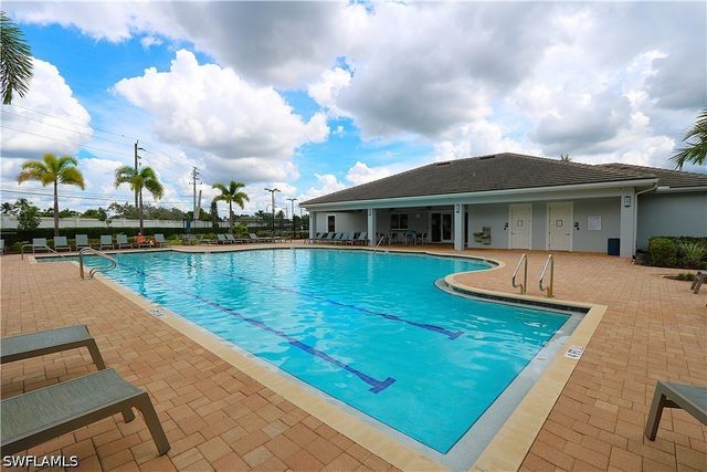 1028 Tranquil Brook DR, Naples, FL 34114