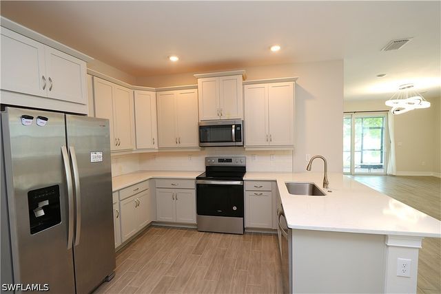 1028 Tranquil Brook DR, Naples, FL 34114