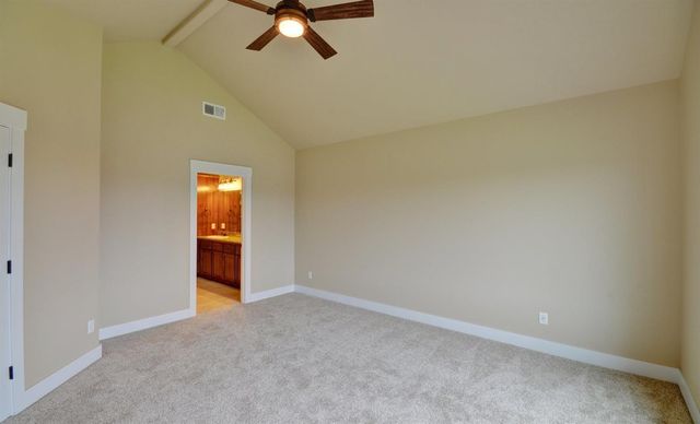 179 Skyhawk Drive, Eagle Point, OR 97524