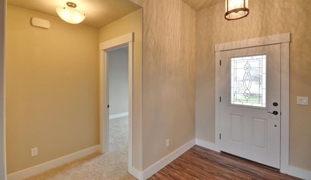 179 Skyhawk Drive, Eagle Point, OR 97524