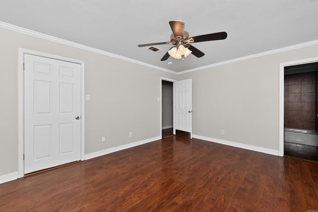 6103 Woodview Drive, Sherwood, AR 72120