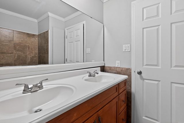 6103 Woodview Drive, Sherwood, AR 72120