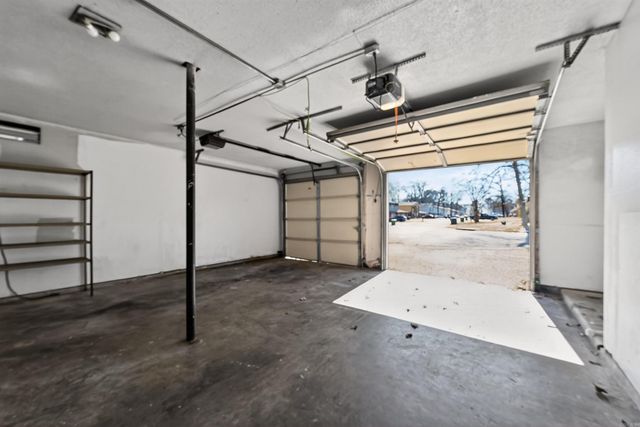 6103 Woodview Drive, Sherwood, AR 72120