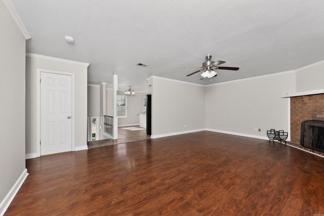 6103 Woodview Drive, Sherwood, AR 72120