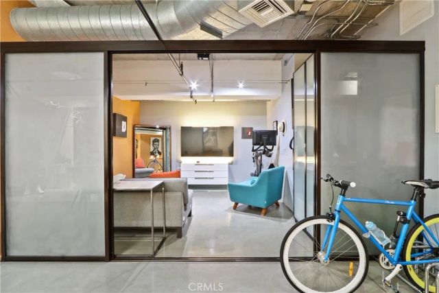835 Locust 212, Long Beach, CA 90813
