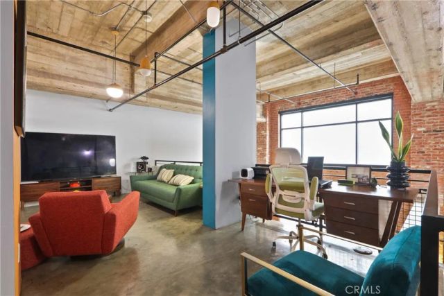 835 Locust 212, Long Beach, CA 90813