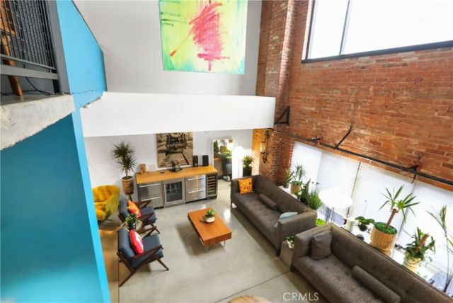 835 Locust 212, Long Beach, CA 90813