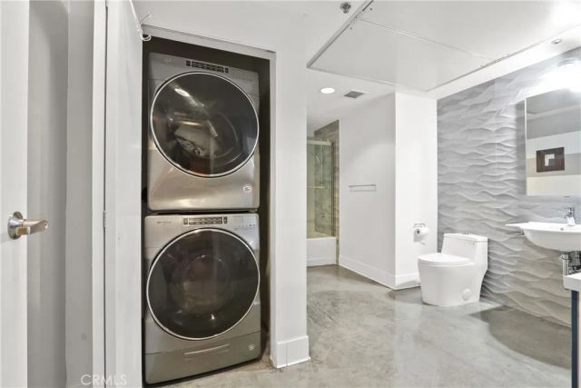 835 Locust 212, Long Beach, CA 90813