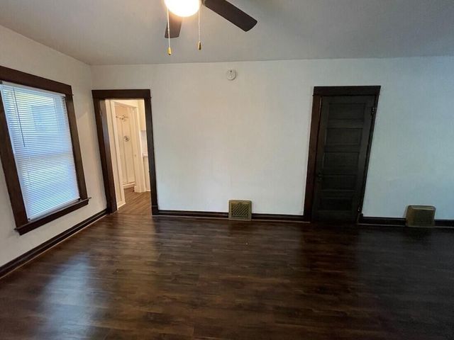 136 N Berkley Street, Kalamazoo, MI 49006