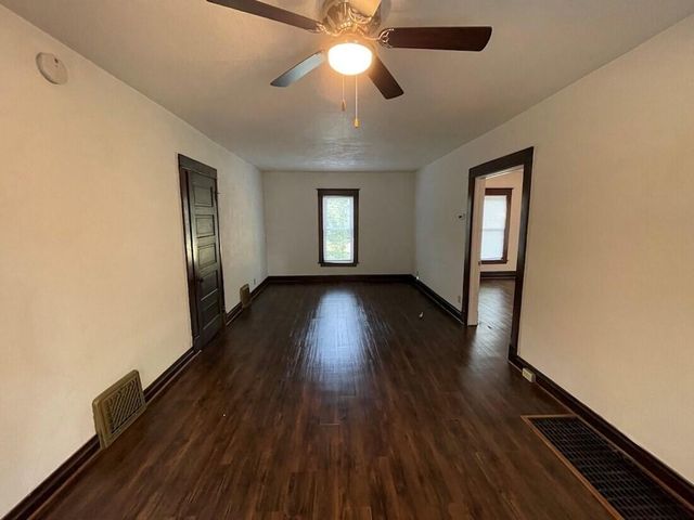 136 N Berkley Street, Kalamazoo, MI 49006