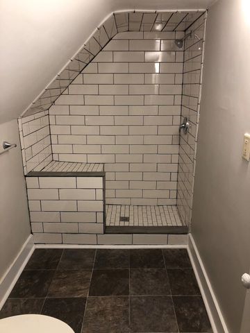 136 N Berkley Street, Kalamazoo, MI 49006