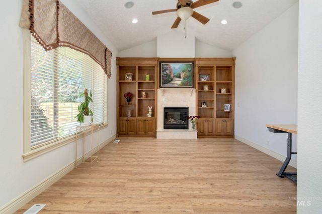 5139 N Brookfield Pl, Boise, ID 83713