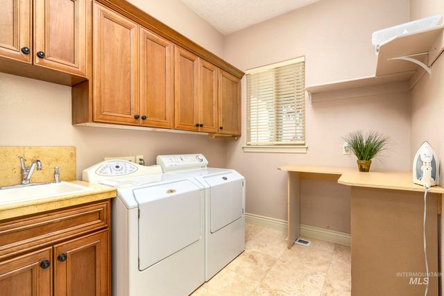 5139 N Brookfield Pl, Boise, ID 83713