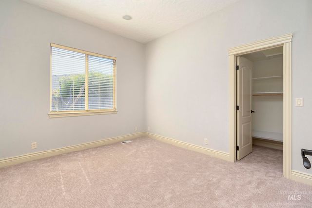 5139 N Brookfield Pl, Boise, ID 83713