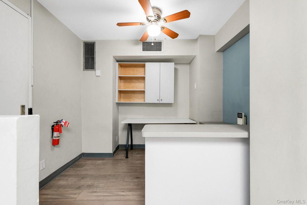 107-21 Queens Boulevard Suite 8, Forest Hills, NY 11375 — photo 4