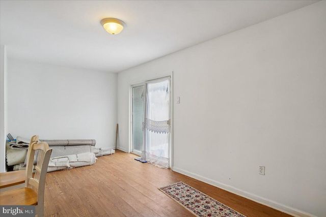 124 KEY PKWY, Frederick, MD 21702