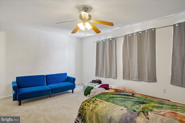 124 KEY PKWY, Frederick, MD 21702