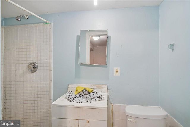 124 KEY PKWY, Frederick, MD 21702