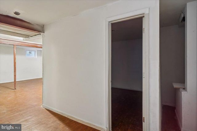 124 KEY PKWY, Frederick, MD 21702