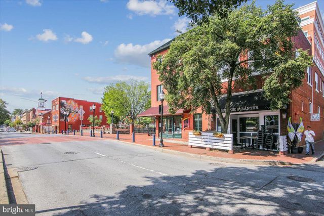 124 KEY PKWY, Frederick, MD 21702