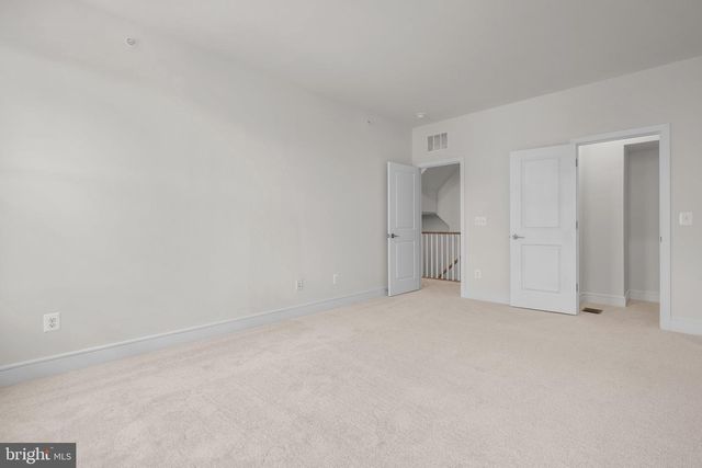 43298 FARRINGDON SQ, Broadlands, VA 20148