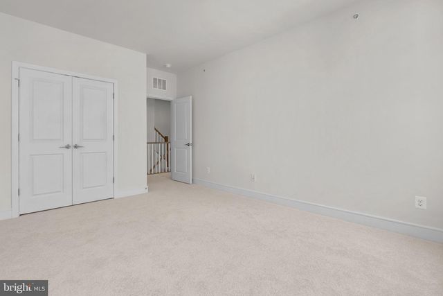 43298 FARRINGDON SQ, Broadlands, VA 20148