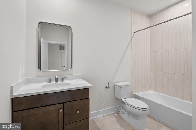 43298 FARRINGDON SQ, Broadlands, VA 20148