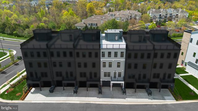 43298 FARRINGDON SQ, Broadlands, VA 20148