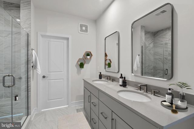 43298 FARRINGDON SQ, Broadlands, VA 20148