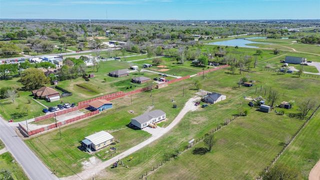 20006 Sanchez Road, Alvin, TX 77511