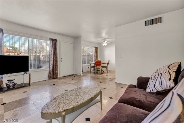 6412 Big Pine Way, Las Vegas, NV 89108