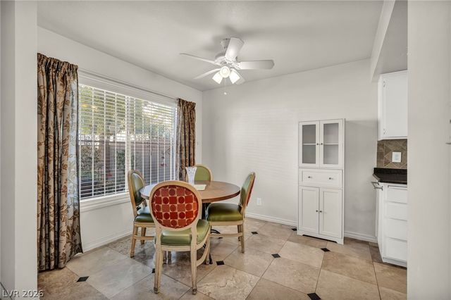 6412 Big Pine Way, Las Vegas, NV 89108