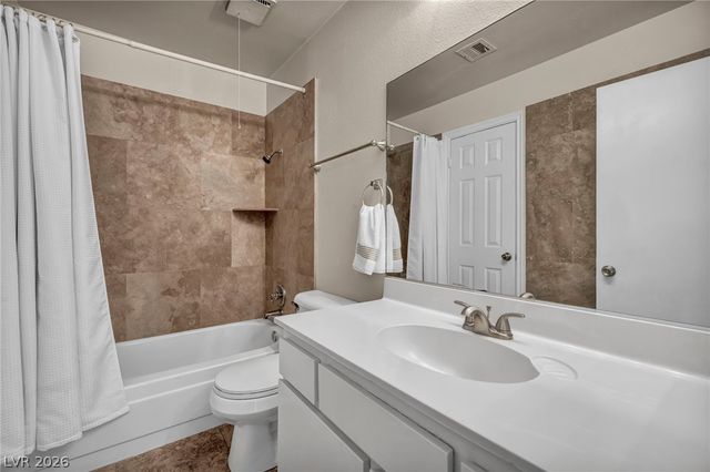 6412 Big Pine Way, Las Vegas, NV 89108