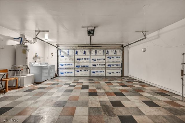 6412 Big Pine Way, Las Vegas, NV 89108