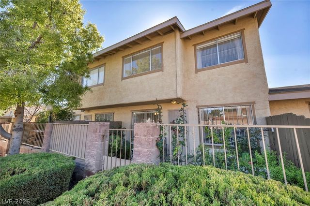 6412 Big Pine Way, Las Vegas, NV 89108