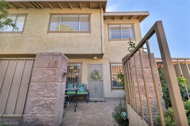 6412 Big Pine Way, Las Vegas, NV 89108