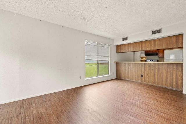 4813 Yucca Hill DR, Austin, TX 78744