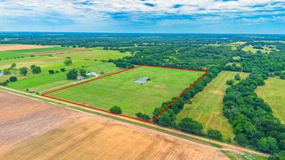 24 Dairy Drive, Hendrix, OK 74741