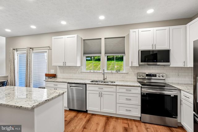 3157 PYRAMID CIR, Manchester, MD 21102