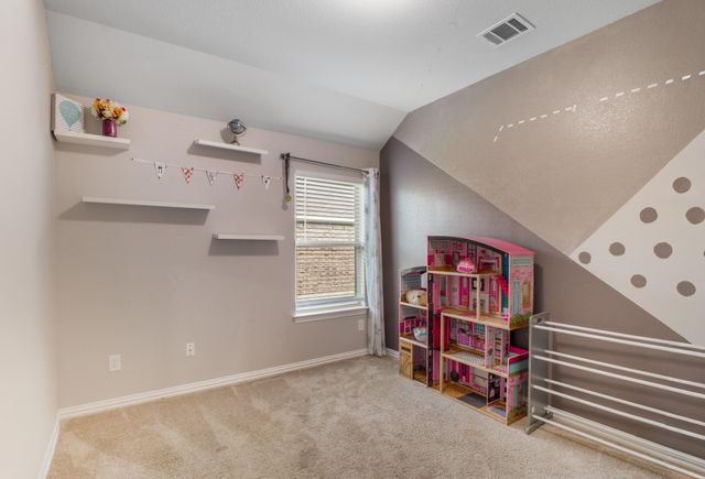 804 Farm House DR, Hutto, TX 78634
