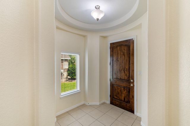 804 Farm House DR, Hutto, TX 78634