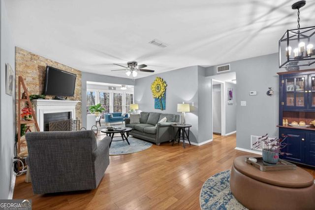 3019 Canyon Point Circle, Roswell, GA 30076