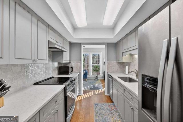 3019 Canyon Point Circle, Roswell, GA 30076