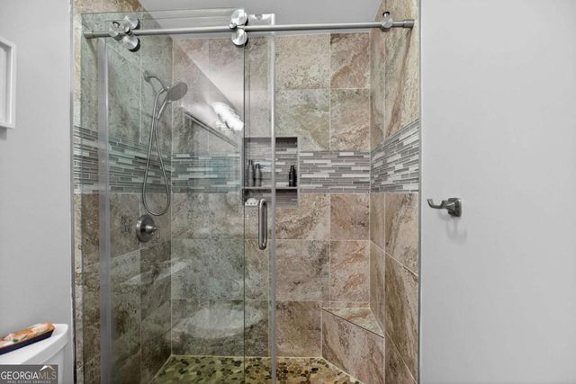 3019 Canyon Point Circle, Roswell, GA 30076