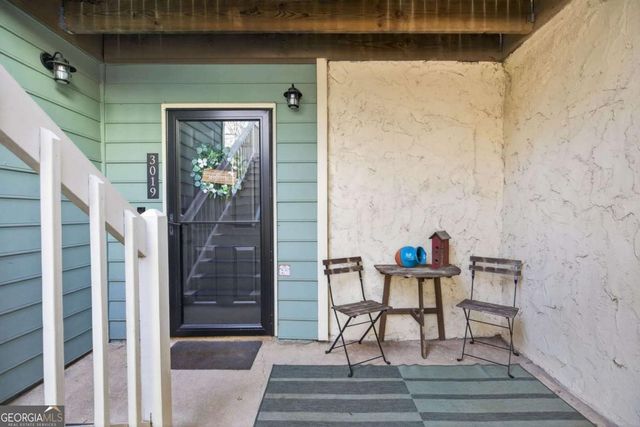 3019 Canyon Point Circle, Roswell, GA 30076