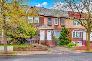 32-12 Baywater Court, Far Rockaway, NY 11691