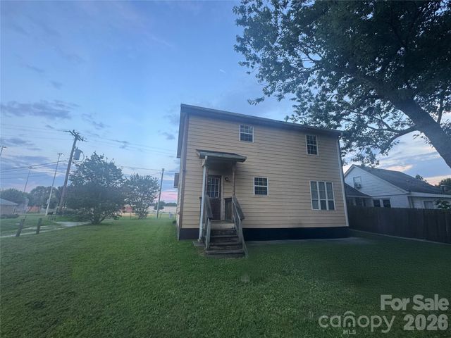 305 Mobley Street, Clover, SC 29710